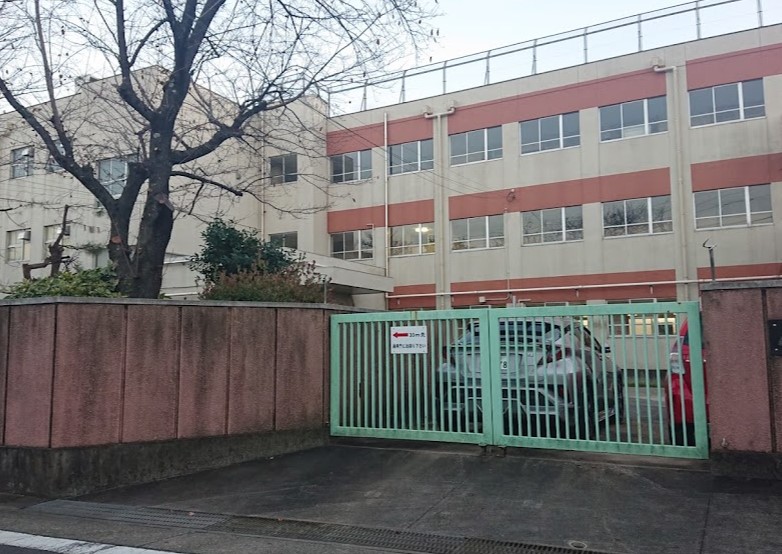 小学校　名古屋市立森孝西小学校（小学校）まで972m