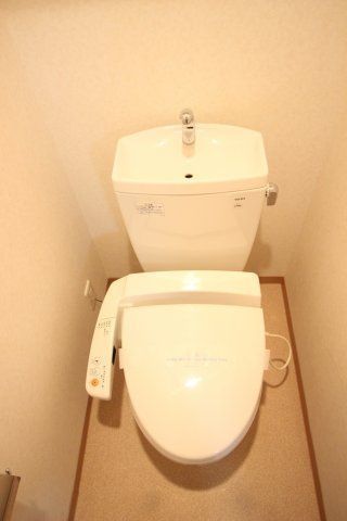 トイレ　（別タイプ参考写真）プレール・ドゥーク巣鴨　豊島区巣鴨4