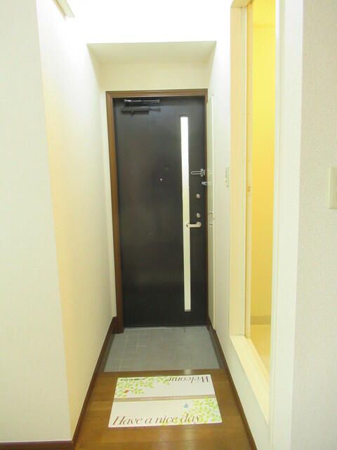 ジュネス若林の玄関写真
