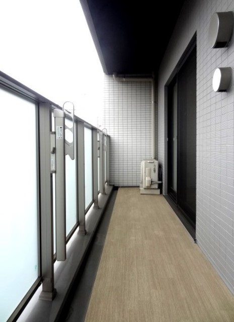 バルコニー　写真は同タイプ住居です