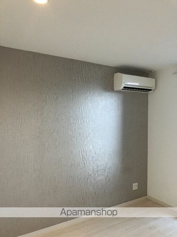 Regalest Piece 筑紫通りの居間写真