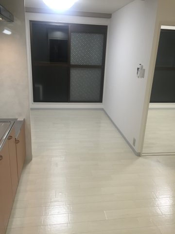 レクシア木川東の居間写真