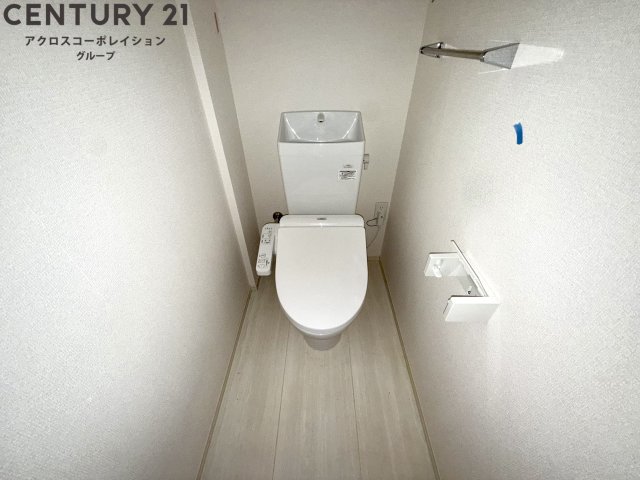トイレ　ウォシュレット付きのトイレです♪