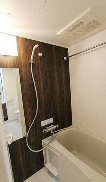 バス・シャワールーム　別部屋同仕様タイプ