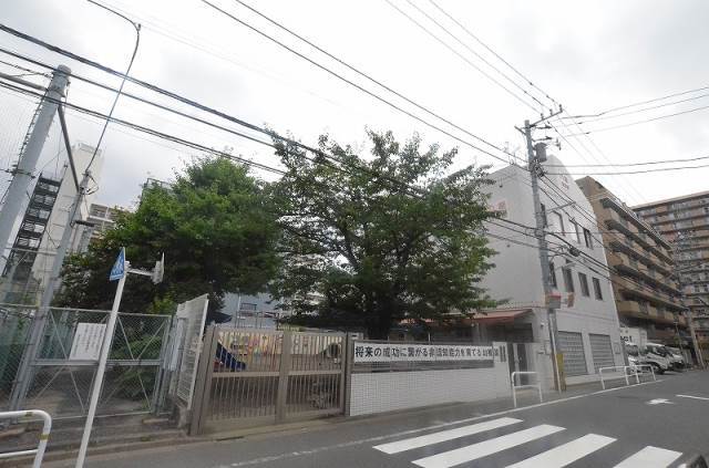 幼稚園・保育園　八潮幼稚園（幼稚園・保育園）まで456m