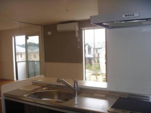 居室・リビング　※別部屋写真