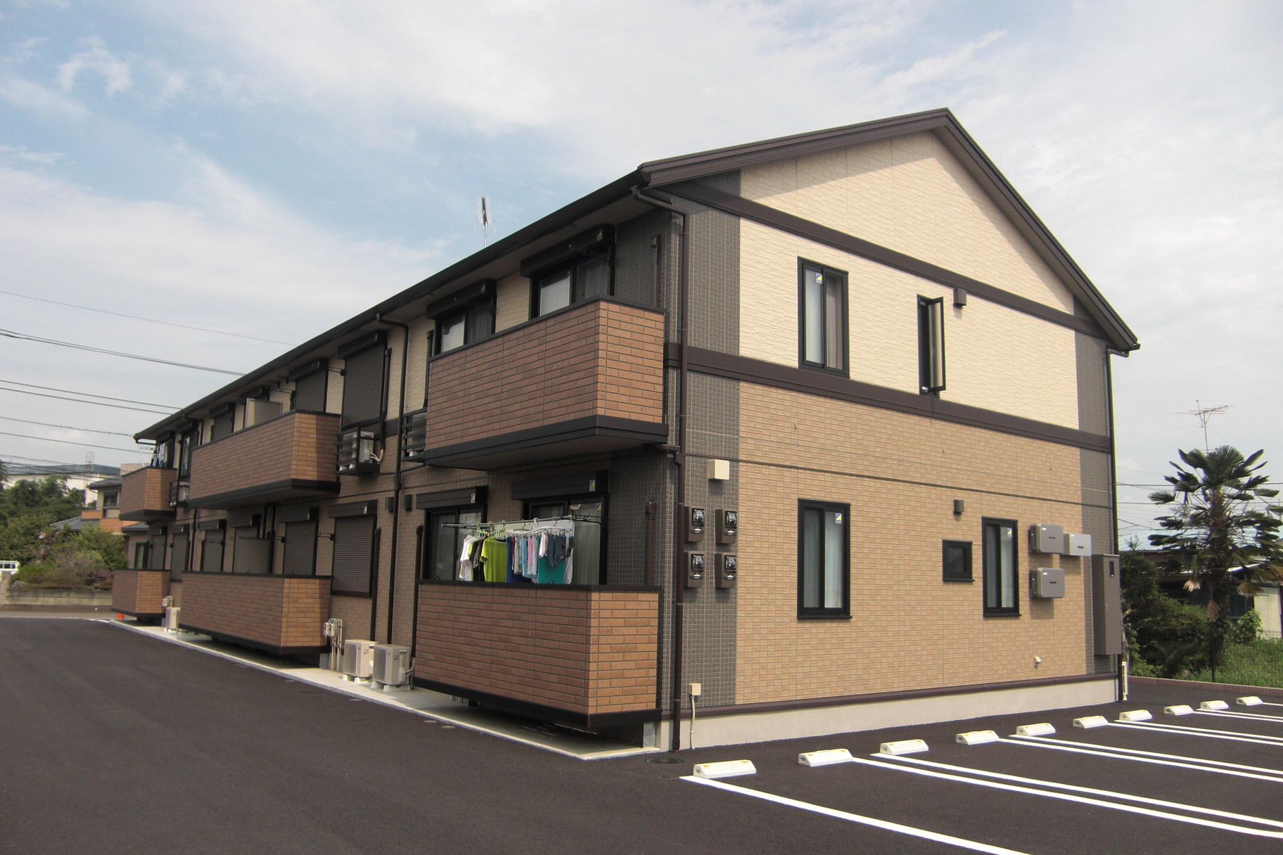 建物外観　1階2LDK！築浅D-room！人気物件の為、お早めに！