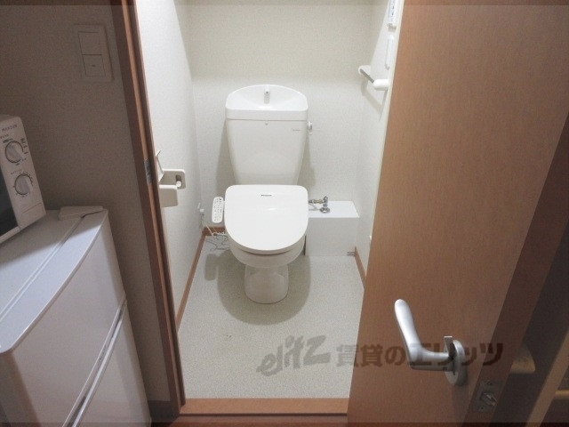 【大津市山上町のアパートのトイレ】