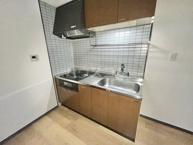 【名古屋市天白区植田東のアパートのキッチン】