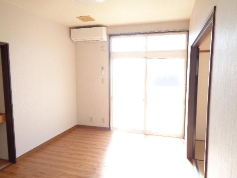 居室・リビング　洋室(1)