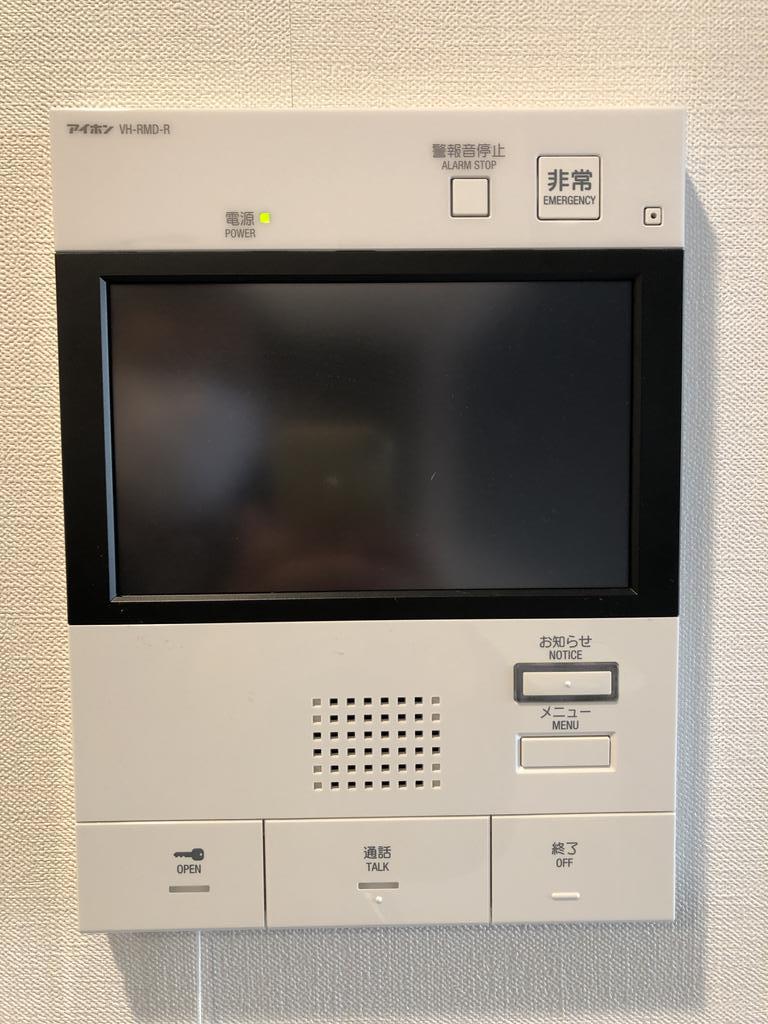 セキュリティ　モニター付きインターホン