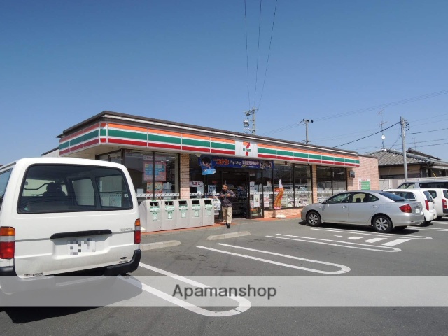 コンビニ　セブンイレブン（コンビニ）まで564m