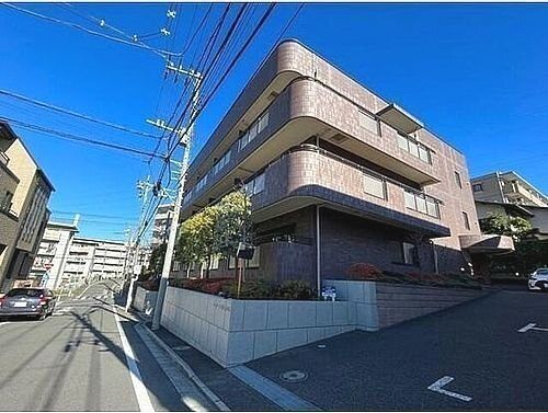 レリーフ美しが丘の建物外観