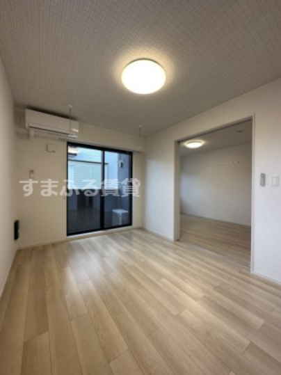 居室・リビング　同仕様