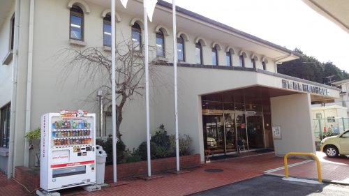 役所　岡崎市東部支所（役所）まで2728m