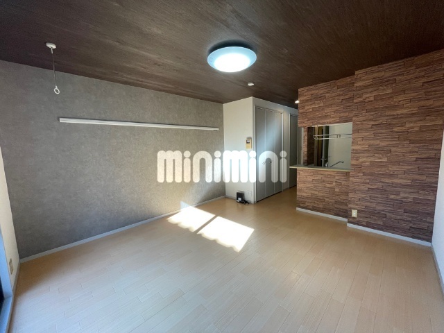 その他部屋・スペース　アクセントクロスがいいですね。