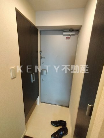 玄関　落ち着いた玄関です