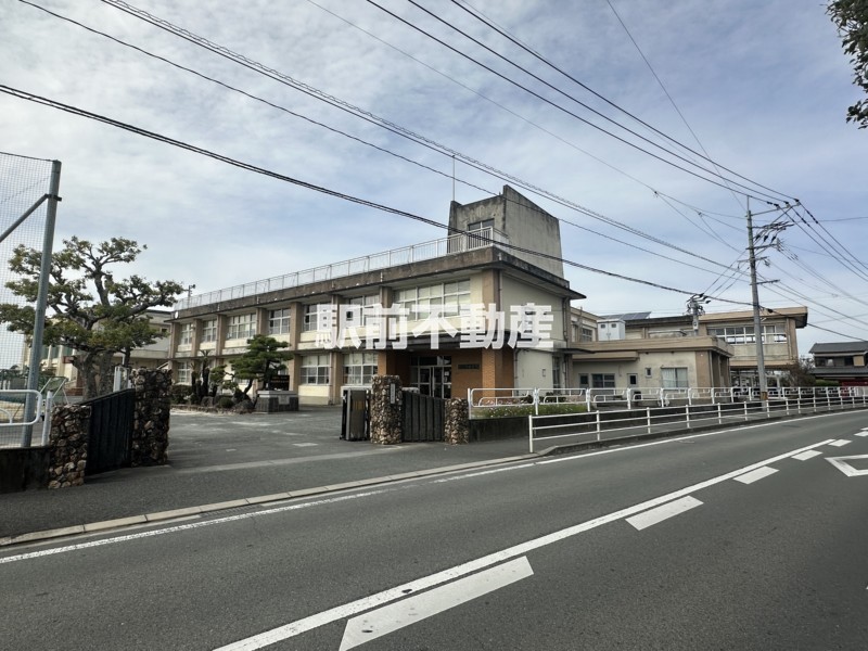 小学校　二川小学校（小学校）まで1200m