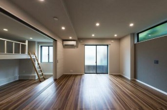 居室・リビング　リビング