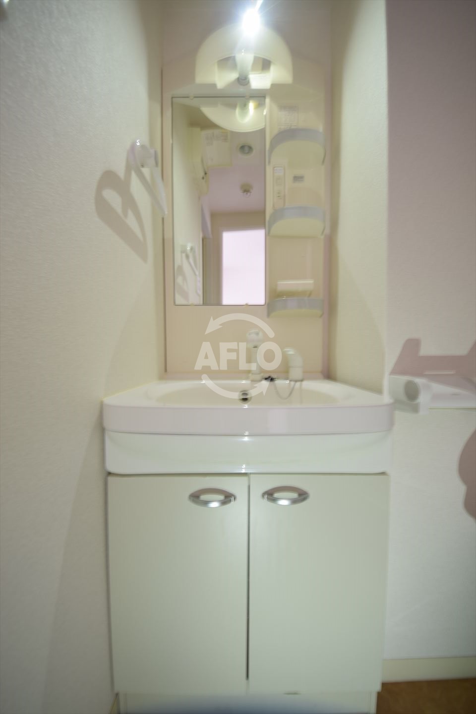 SUUMO】リップルナンバイースト(AFLOなんば店(株)アフロ提供)／大阪府大阪市浪速区日本橋東３／恵美須町駅の賃貸・部屋探し情報（100479316743）  | 賃貸マンション・賃貸アパート