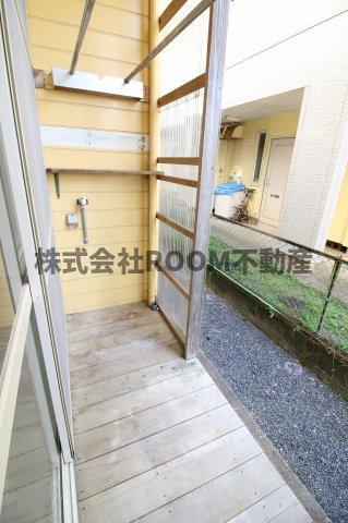 バルコニー　落ち着いた時間を過ごせるバルコニーです