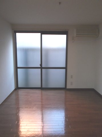 居室・リビング　ゆったりすごせるリビングです