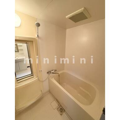 バス・シャワールーム　※写真は他号室を含む為現状優先とさせて頂きます