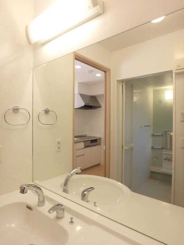 洗面設備　図面と現状に相違がある場合には現状を優先