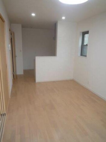 居室・リビング　お部屋の様子は