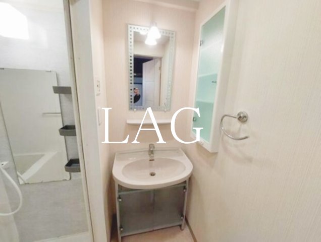 洗面設備　洗面台です。