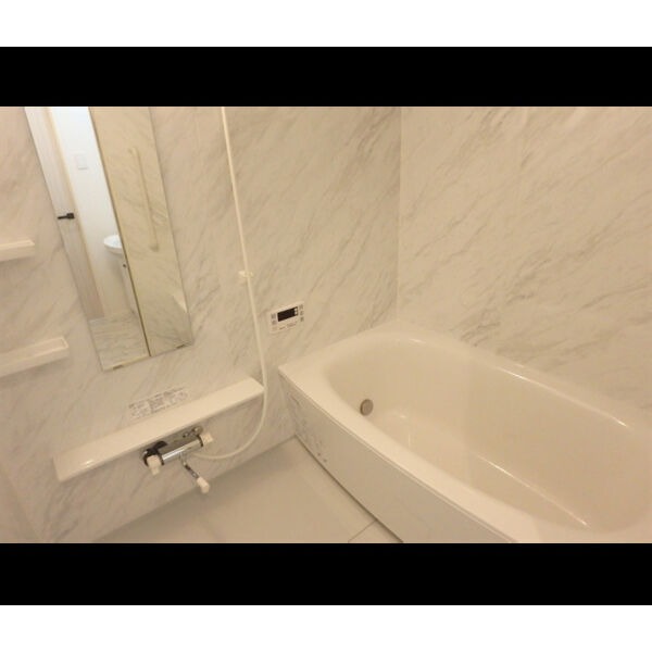 バス・シャワールーム　1日の疲れを癒してください