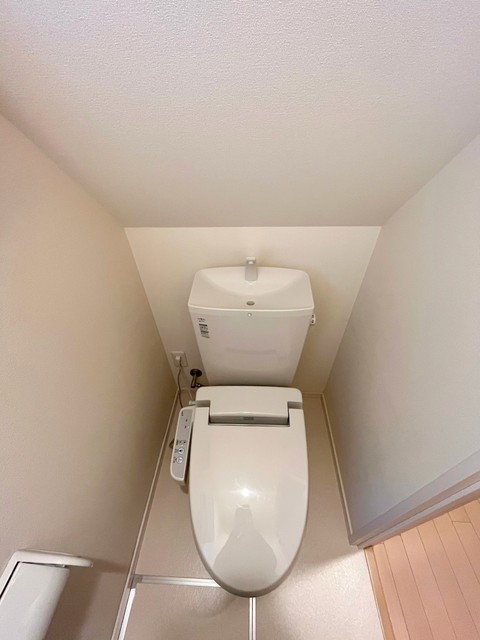 トイレ　★温水洗浄便座★