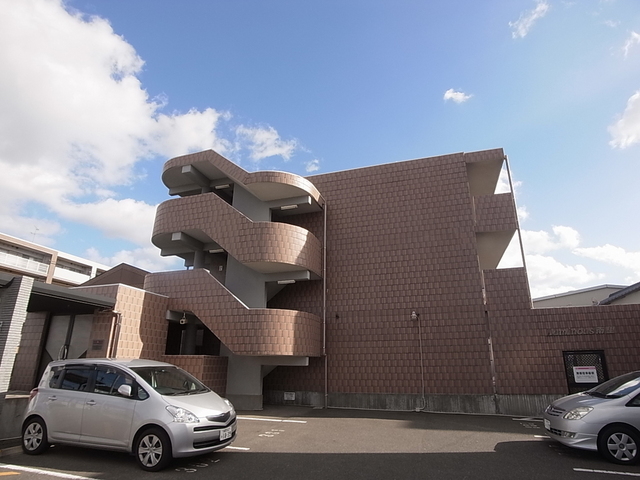 建物外観　★外観写真★