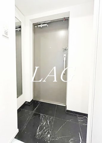 玄関　玄関です。