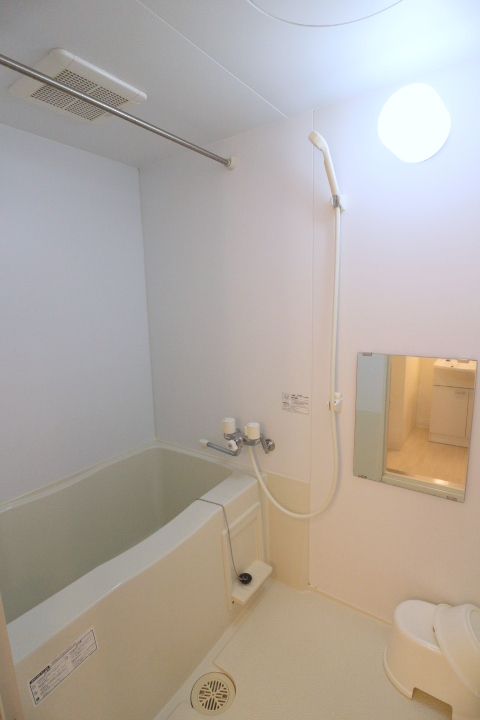 バス・シャワールーム　ゆったりとした浴室♪