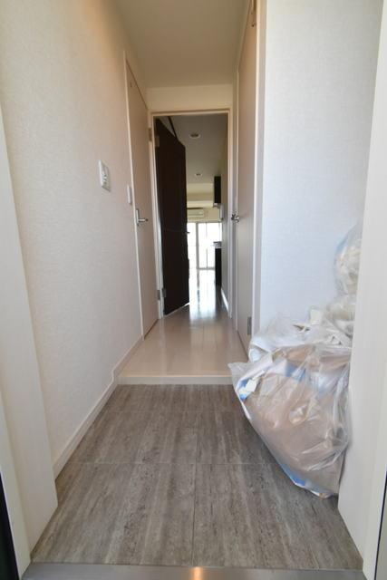 玄関　※参考写真