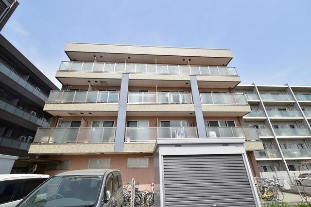 建物外観　南向きで日当たり良好♪