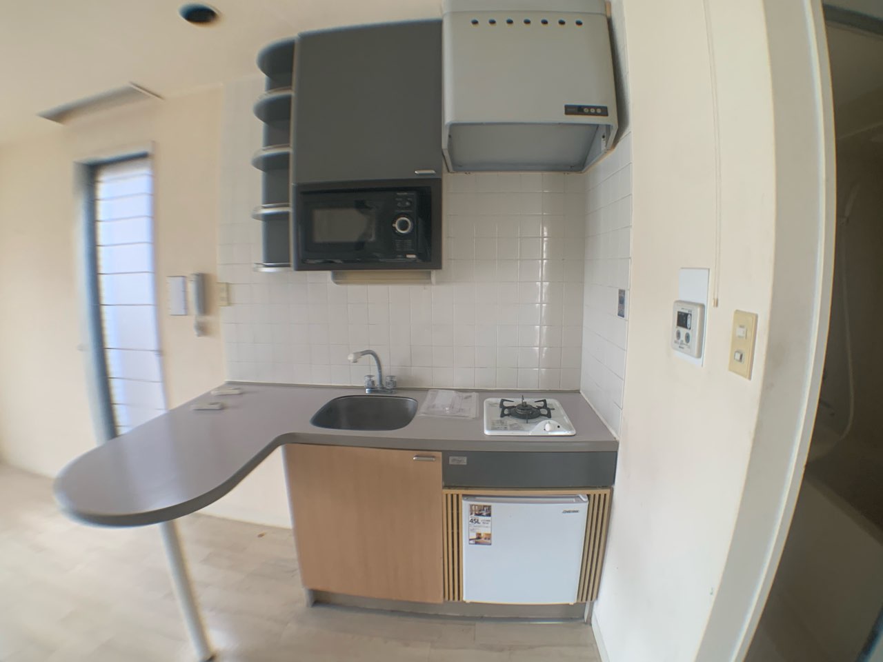 キッチン　便利なカウンター付のキッチンです♪