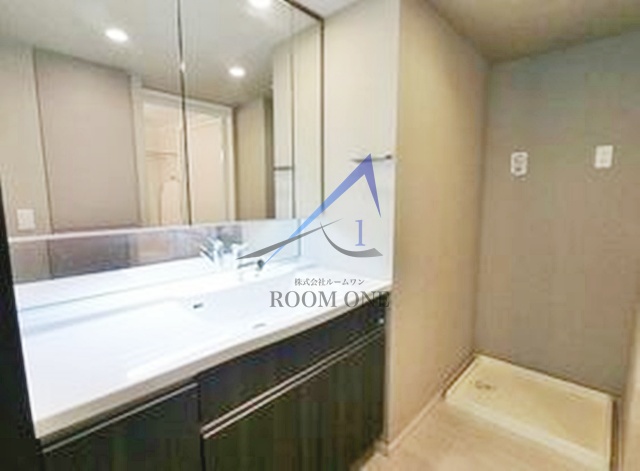 洗面設備　洗面台です。