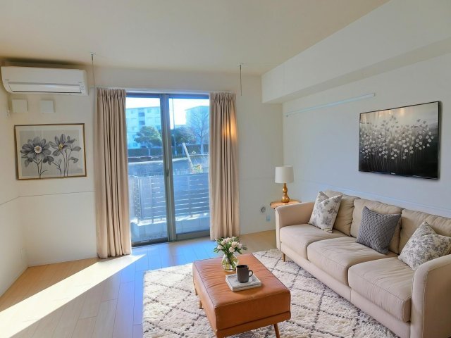 居室・リビング　CG家具のため実際は家具が付きません。