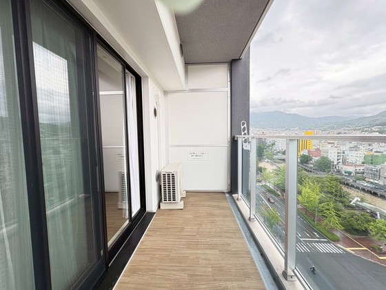 バルコニー　※参考別号室の写真です