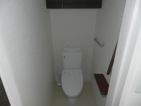 トイレ　シャワー付トイレ