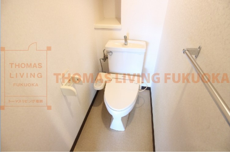 トイレ　写真は同物件別号室別間取りです。