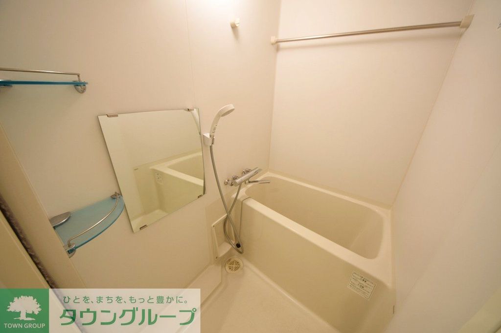 バス・シャワールーム　※別部屋参考写真