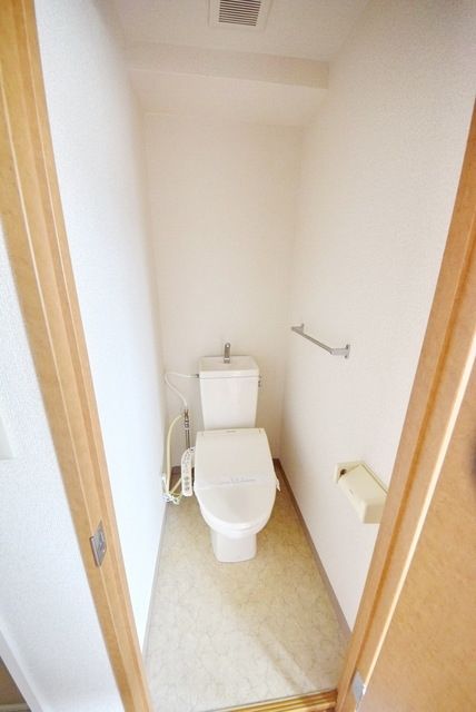 トイレ　★他号室の参考画像です★