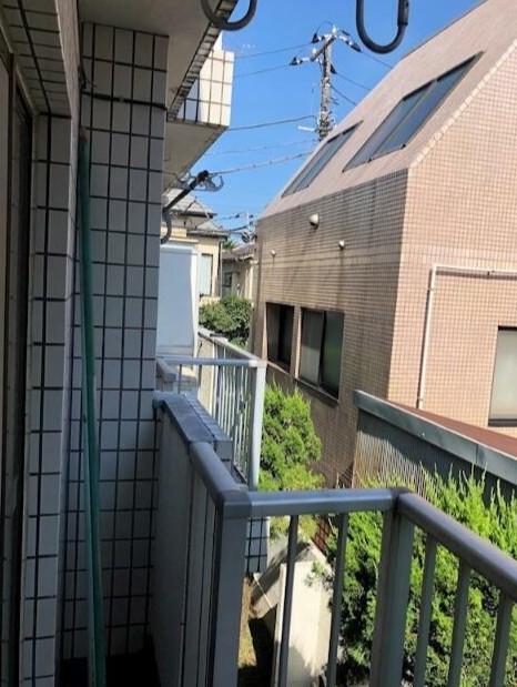 バルコニー　バルコニー