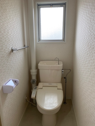 トイレ　改装工事中のため別部屋参考写真