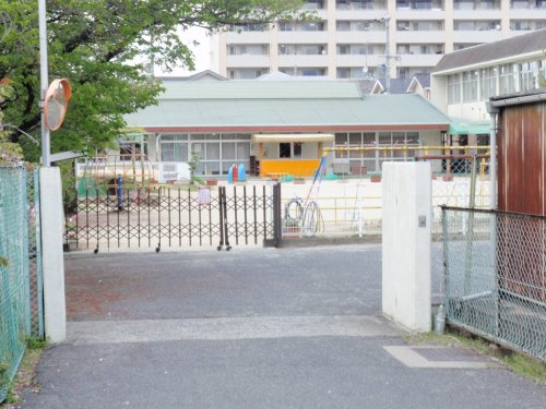 幼稚園・保育園　五位堂保育所（幼稚園・保育園）まで204m