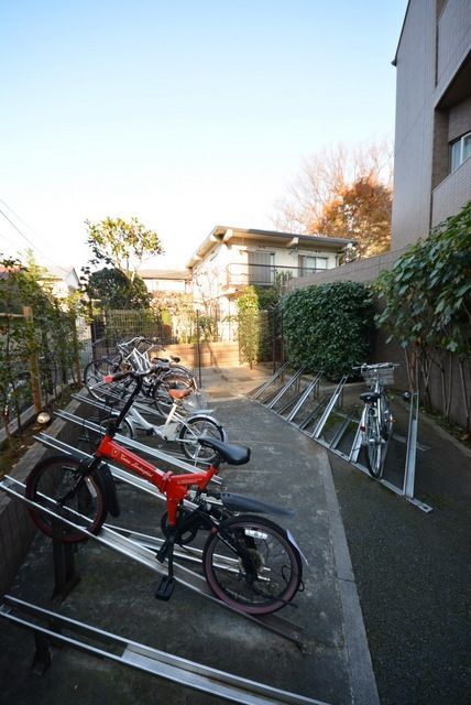その他共有部分　★駐輪場あります★