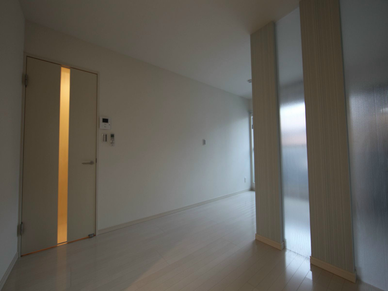その他設備　洋室4.4帖　クローゼット付（収納充実してます）